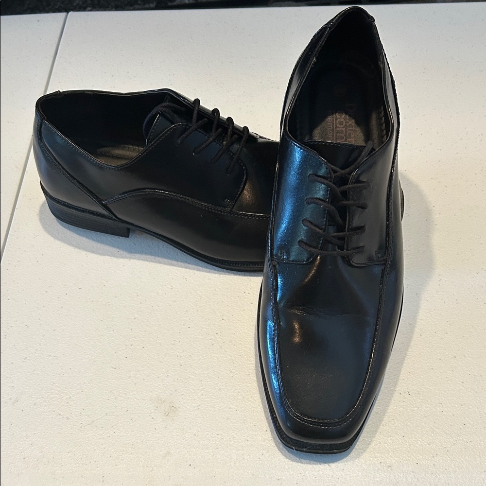 Dexter Black Men's Oxfords Size 10 1/2 W